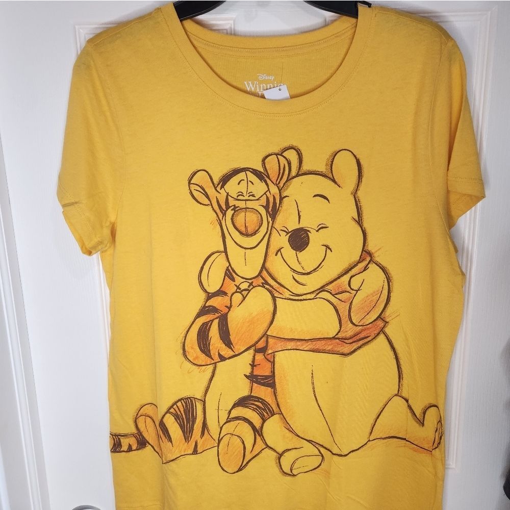 Disney Winnie The Pooh And Tigger Short Sleev Tshirt Size M NWT